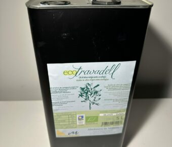 Organic extra virgin olive oil