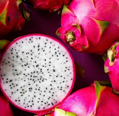 Dragon fruit (pitaya)